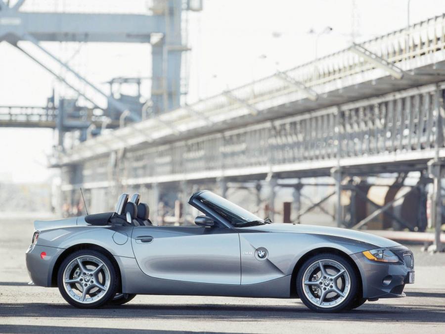  BMW Z4 2001 года  (фото 28 из 38)